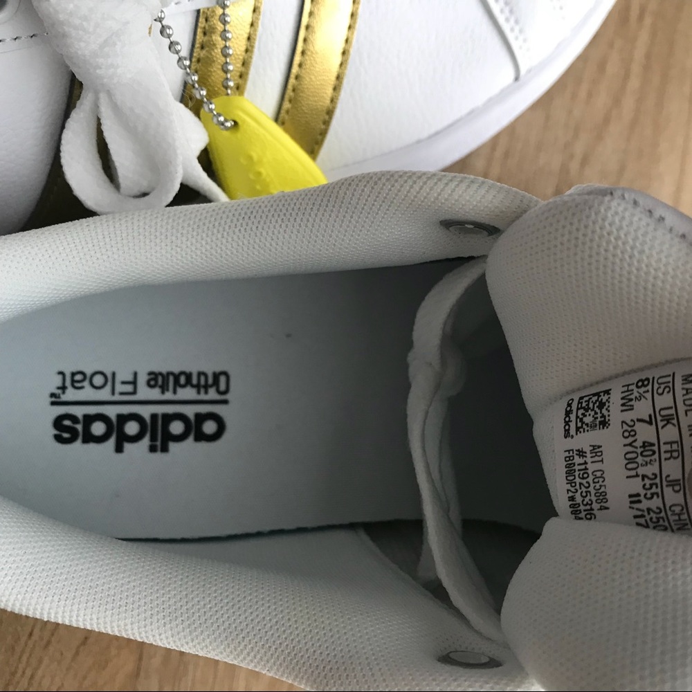 NWT Adidas Cloud-Foam Sneakers - Picture 4 of 6